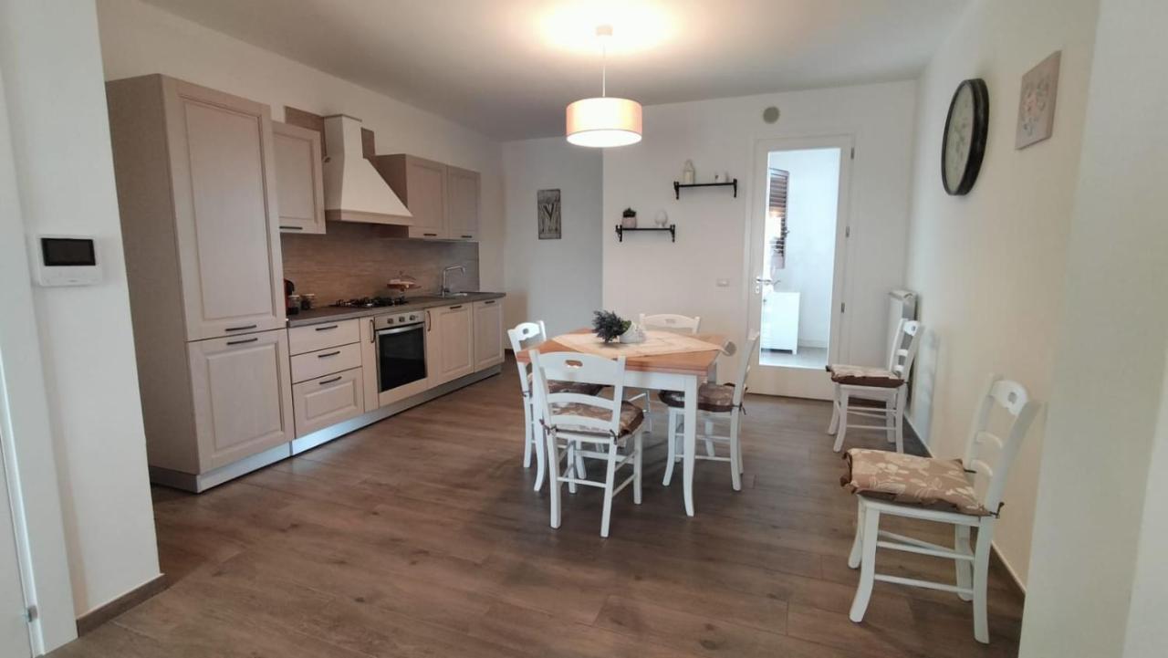 La Casa Di Sopra Apartment Мартано Екстериор снимка